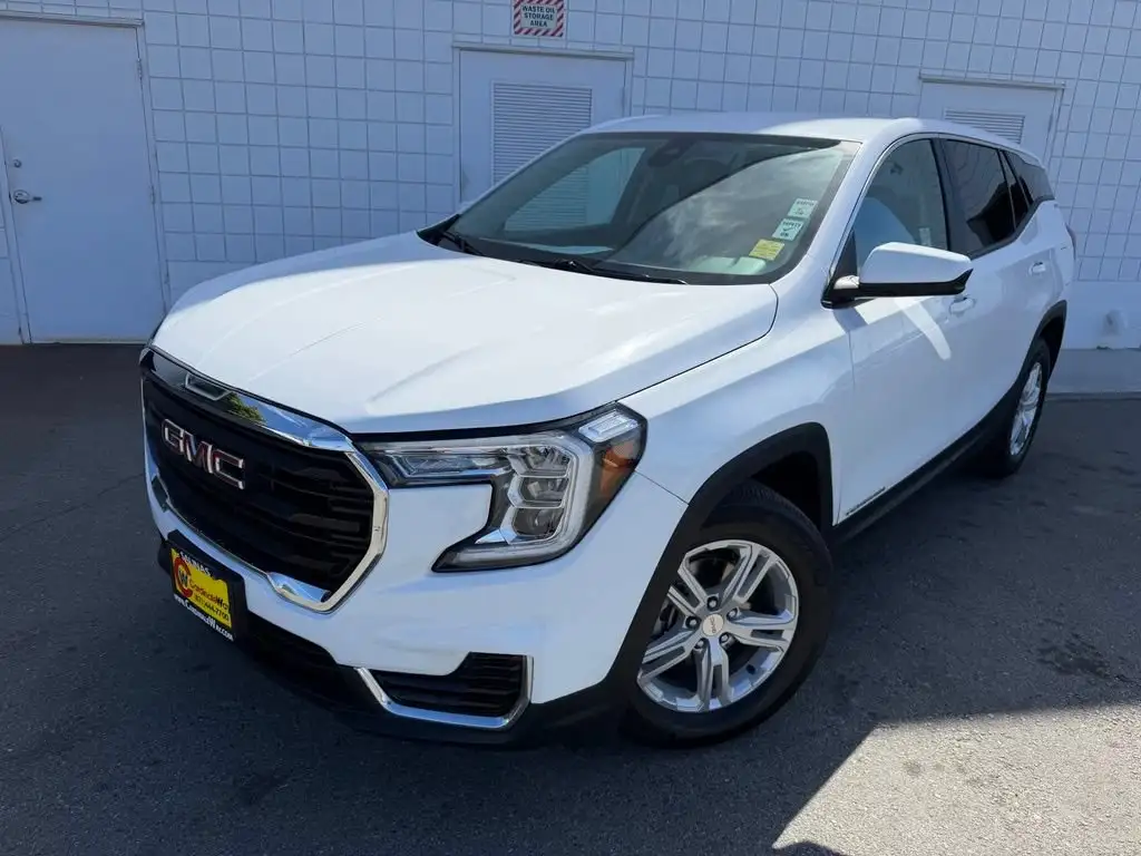 2024 GMC Terrain SLE FWD's photo