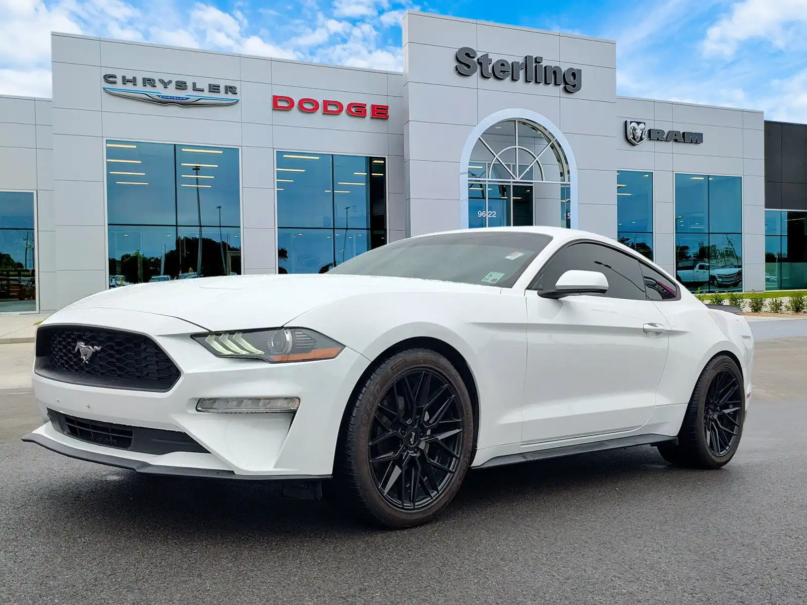 2020 Ford Mustang EcoBoost Coupe's photo