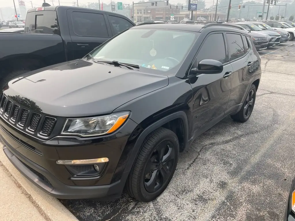 2021 Jeep Compass Altitude 4X4 photo 3