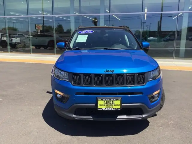 2021 Jeep Compass Altitude 4X4 photo 4