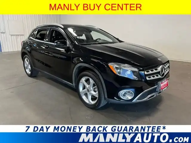 2020 Mercedes-Benz GLA GLA250 4MATIC's photo