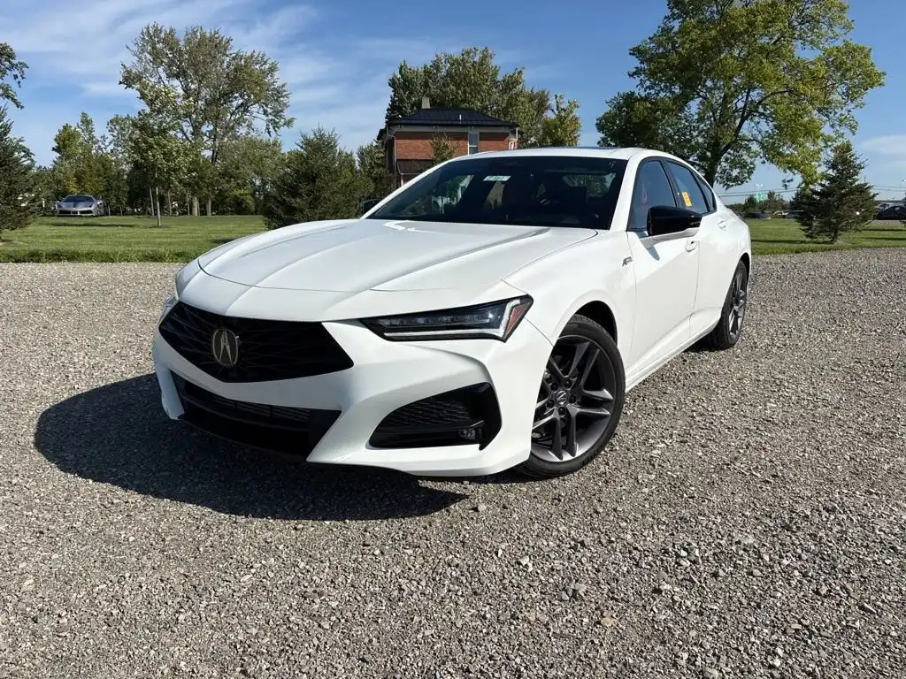 2025 Acura TLX 2.0 A-Spec SH-AWD Auto's photo