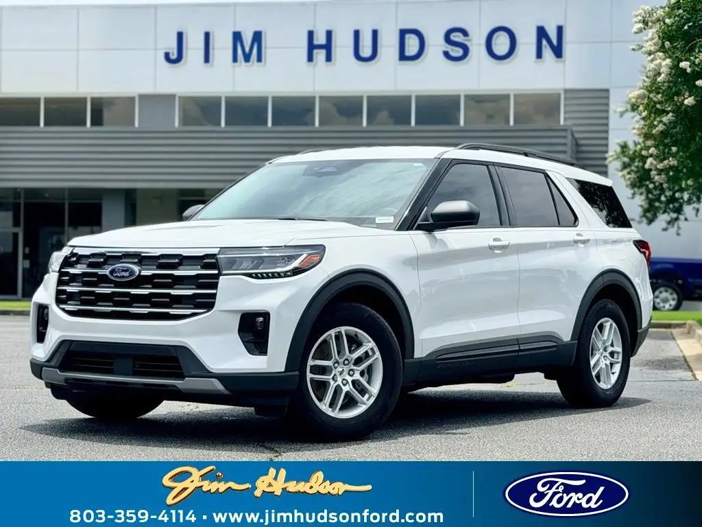 2026 Ford Explorer Active photo 1