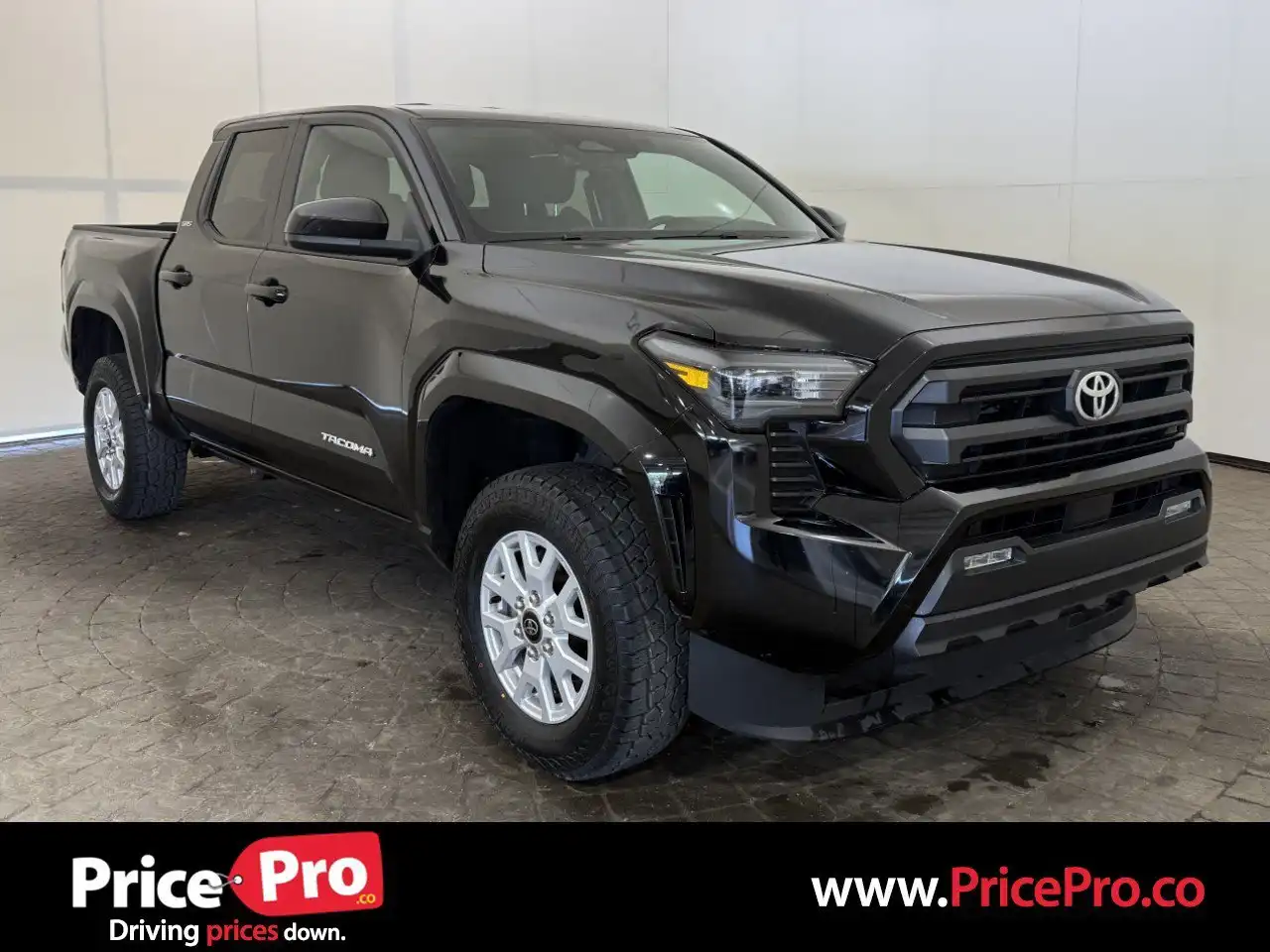 2024 Toyota Tacoma SR5 4WD Double Cab Long Bed's photo