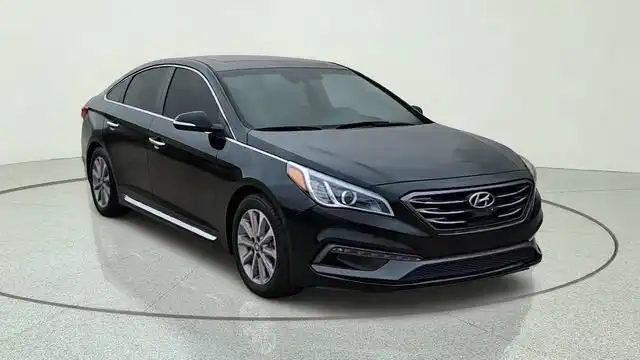 2017 Hyundai Sonata Limited PZEV's photo
