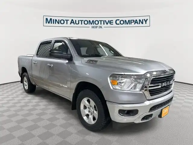2021 RAM 1500 Big Horn/Lone Star 4x4 Crew Cab 5'7's photo