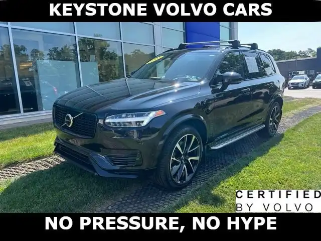 2023 Volvo XC90 T8 Ultimate Dark Theme 7-Seater 4WD's photo