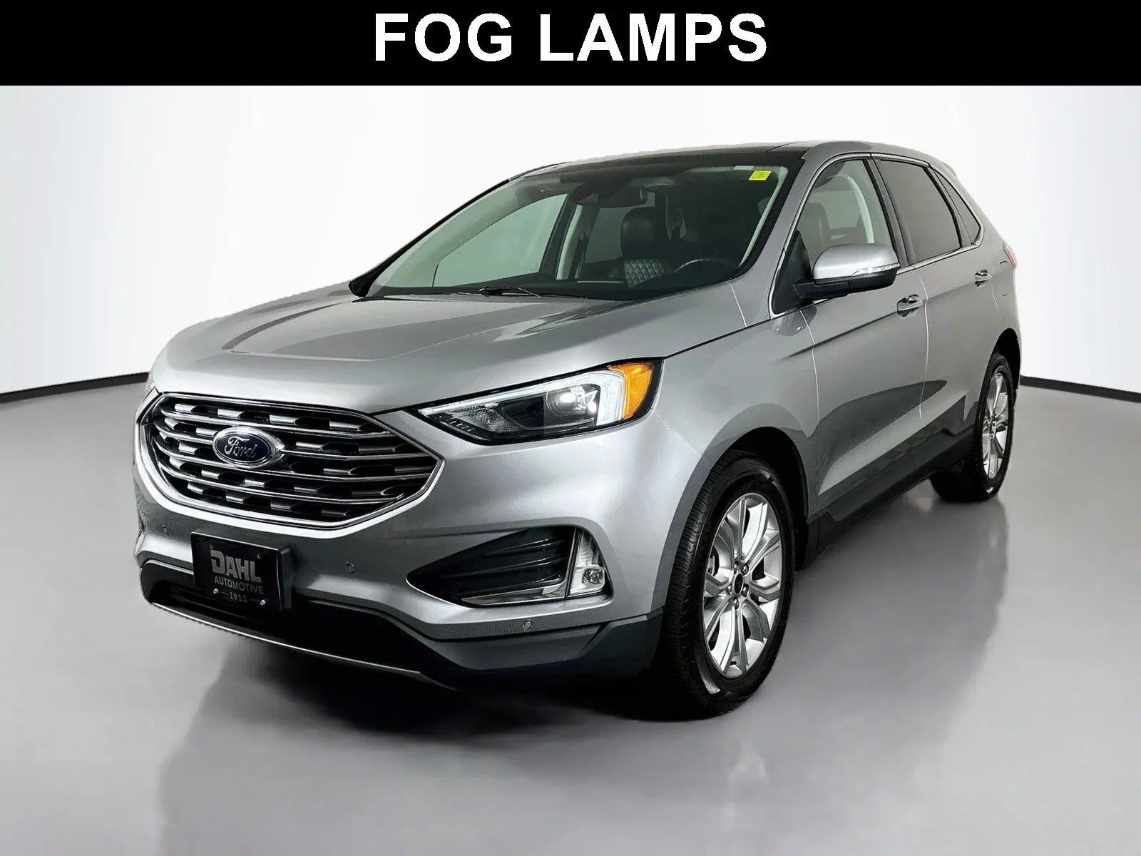 2023 Ford Edge Titanium AWD photo 4