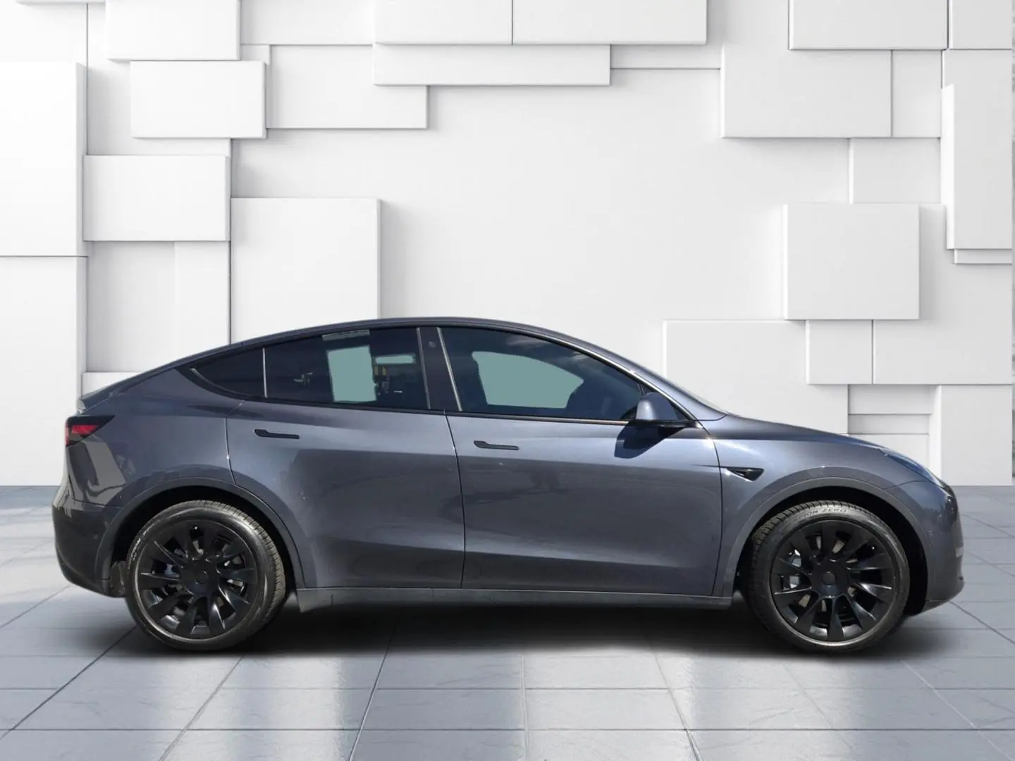 2022 Tesla Model Y Long Range Dual Motor AWD photo 4