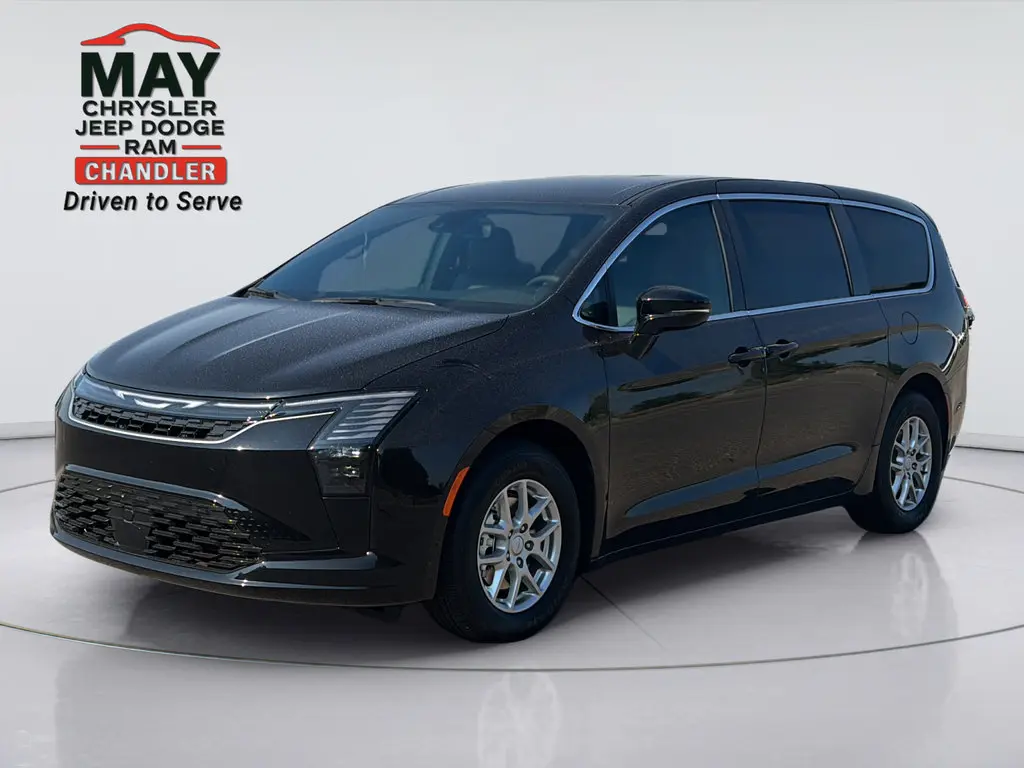 2027 Chrysler Pacifica Select photo 3