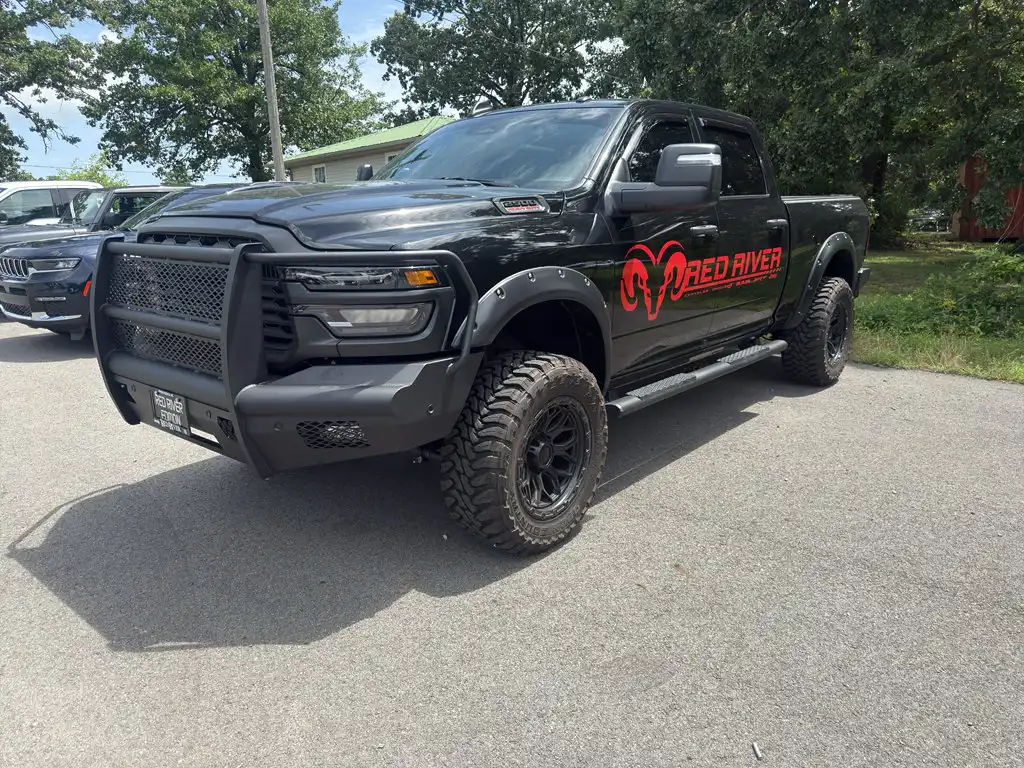 2025 RAM 2500 Tradesman 4X4 Crew Cab SWB's photo
