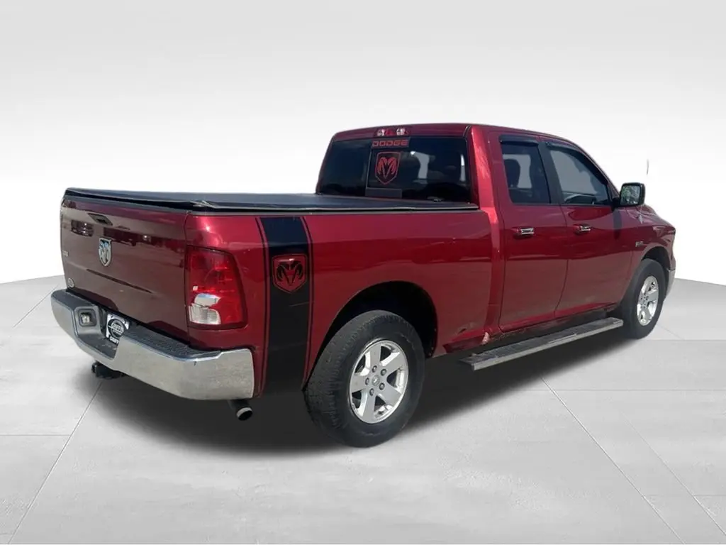 2012 RAM 1500 SLT Quad Cab photo 5
