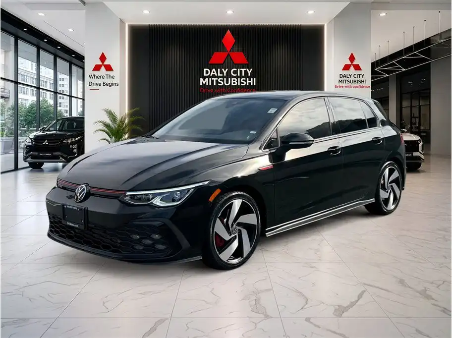 2024 Volkswagen Golf GTI 2.0T S 4-door DSG's photo