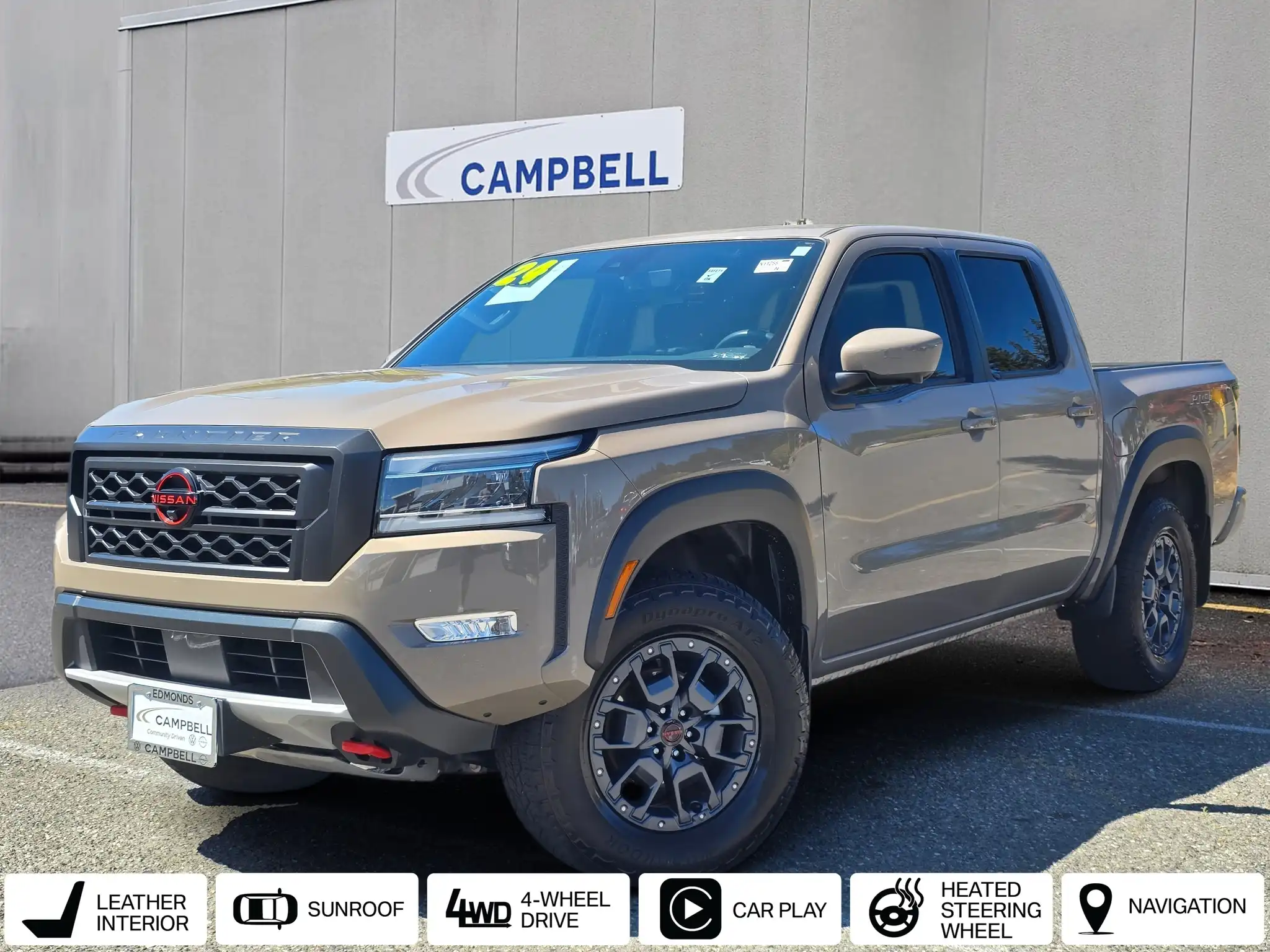 2024 Nissan Frontier PRO-4X Crew Cab 4WD's photo