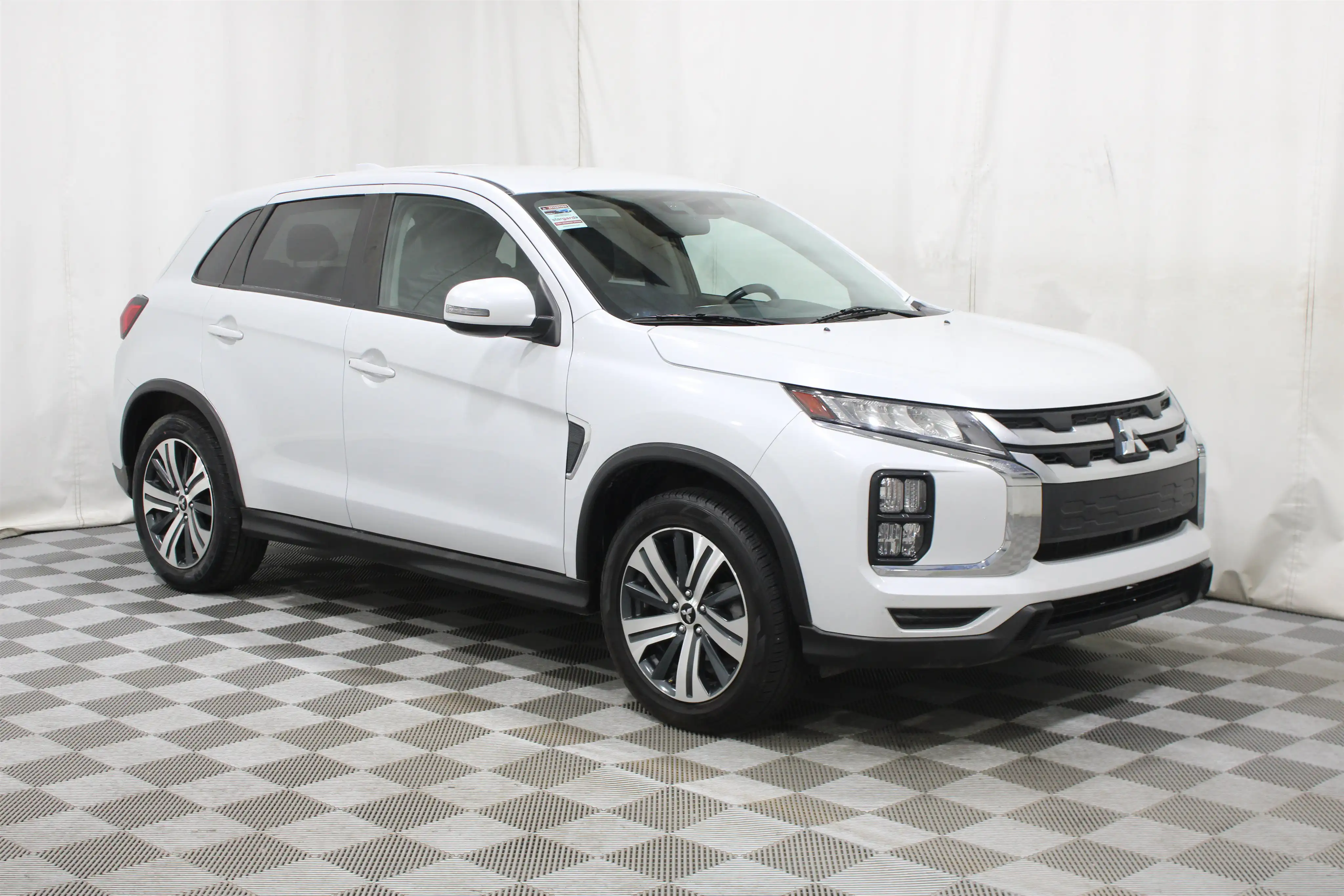 2024 Mitsubishi Outlander Sport 2.0 SE AWC CVT's photo