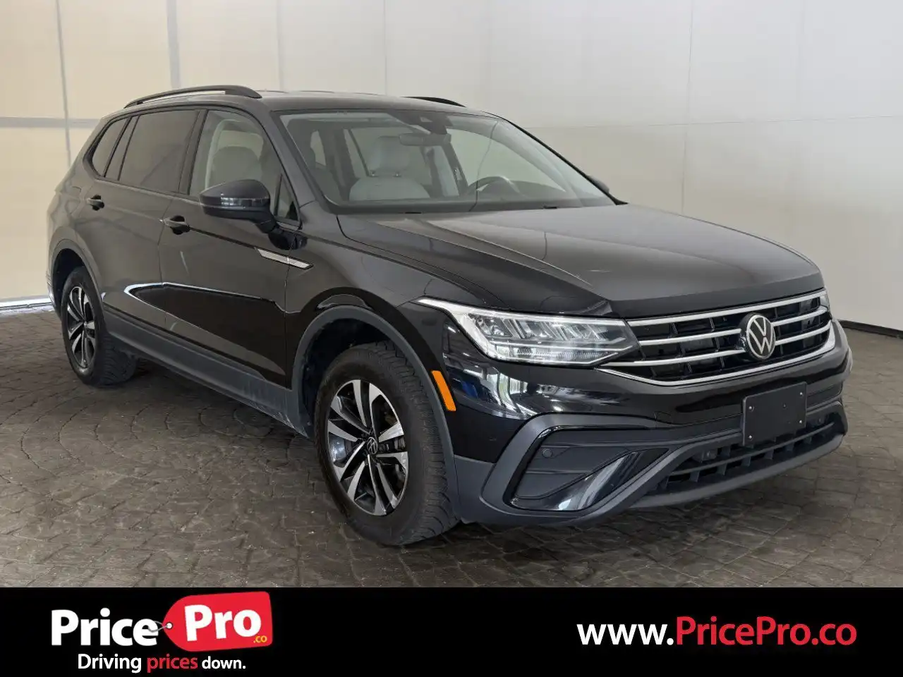 2023 Volkswagen Tiguan 2.0T S 4Motion's photo