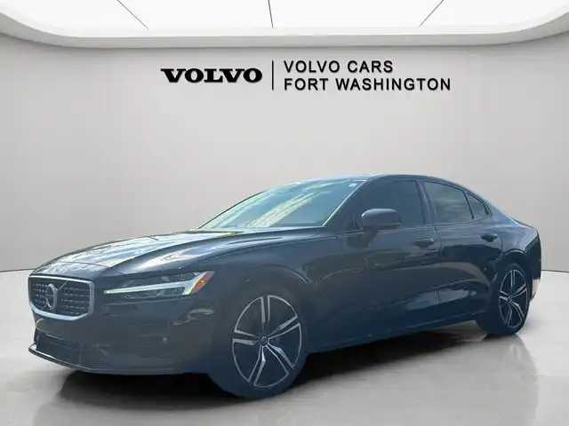 2019 Volvo S60 T6 R-Design AWD's photo