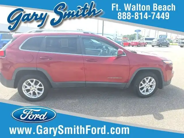 2016 Jeep Cherokee Latitude's photo