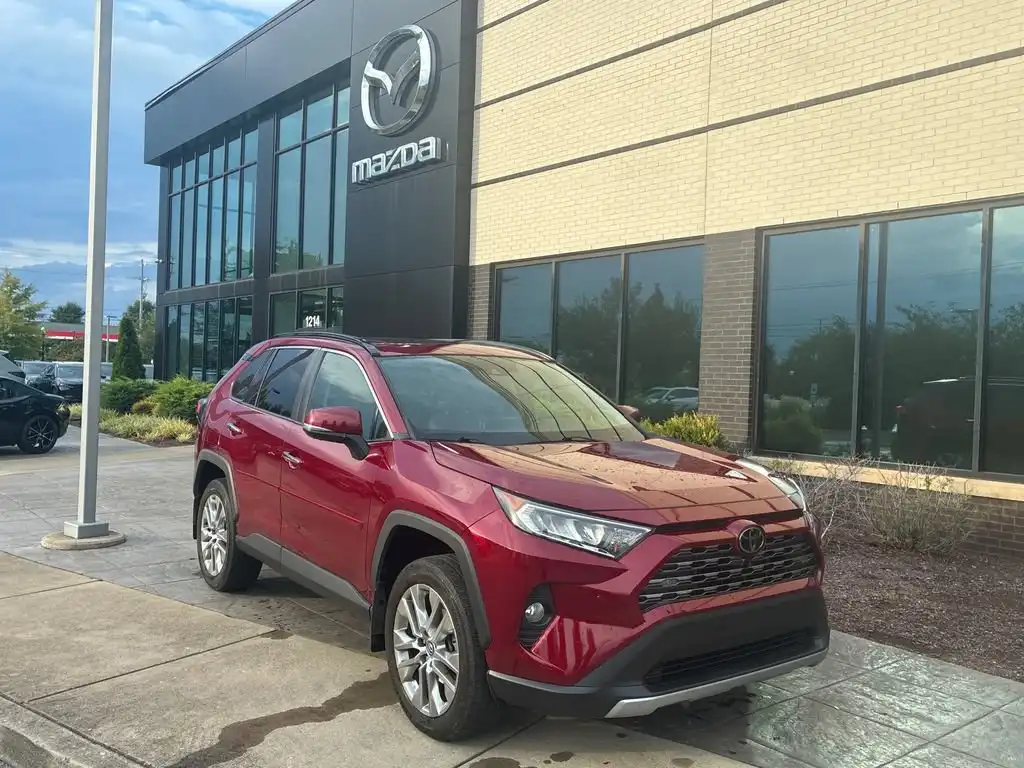 2020 Toyota RAV4 Limited AWD's photo