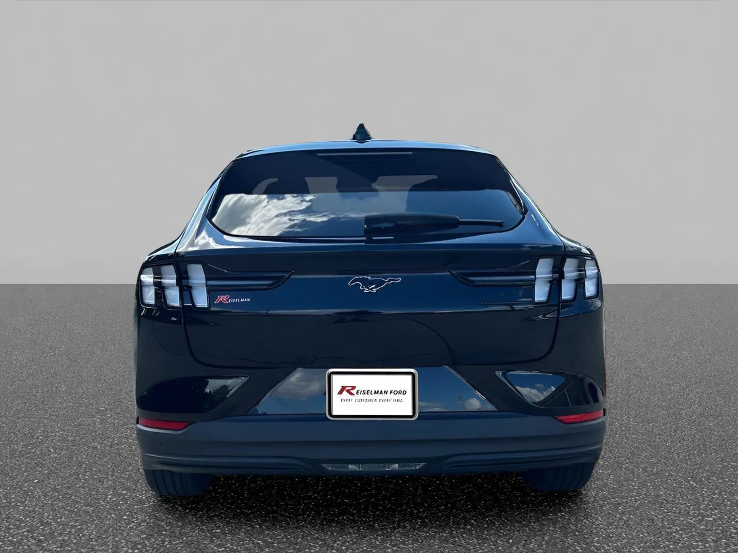 2026 Ford Mustang-Mach-e Premium photo 5