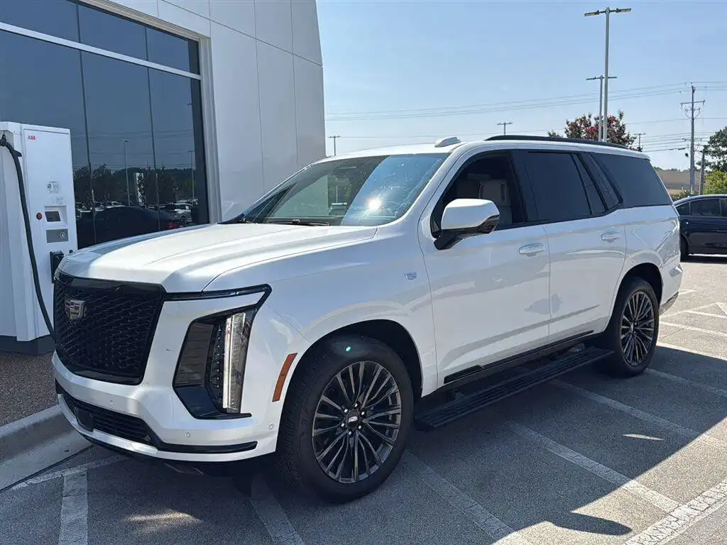 2025 Cadillac Escalade 4WD Sport Platinum's photo