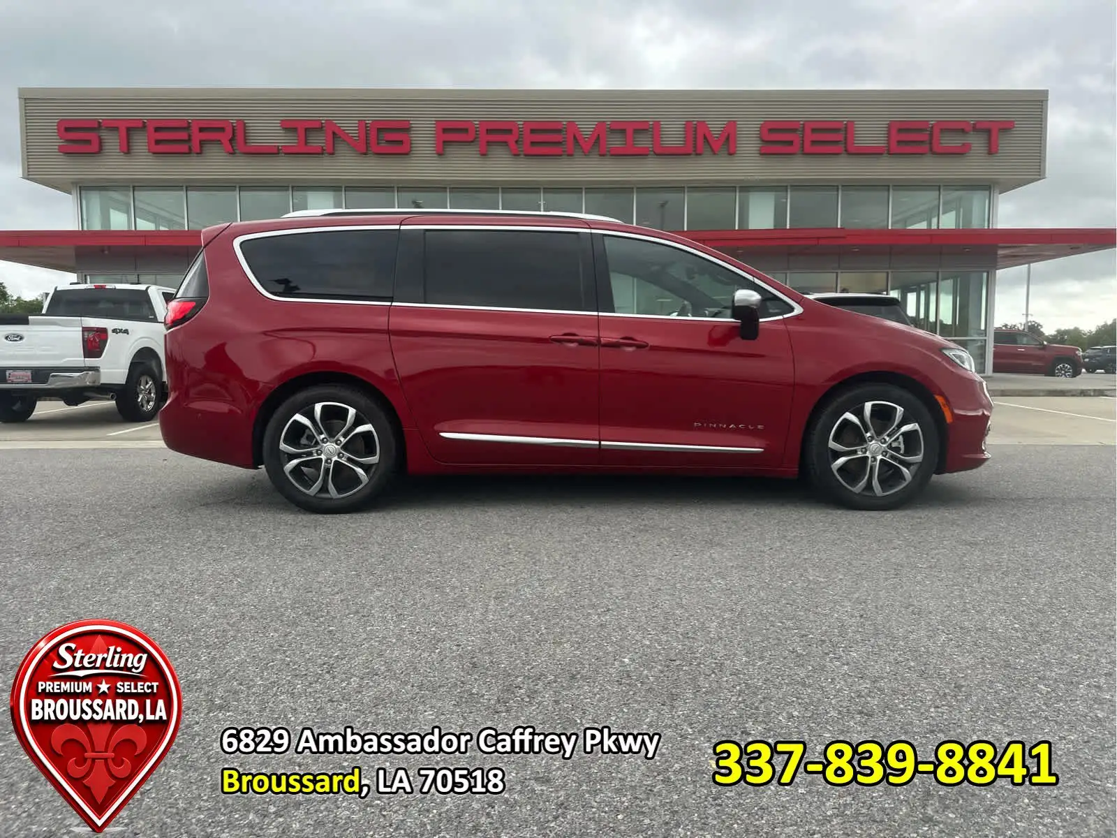 2025 Chrysler Pacifica Pinnacle photo 1
