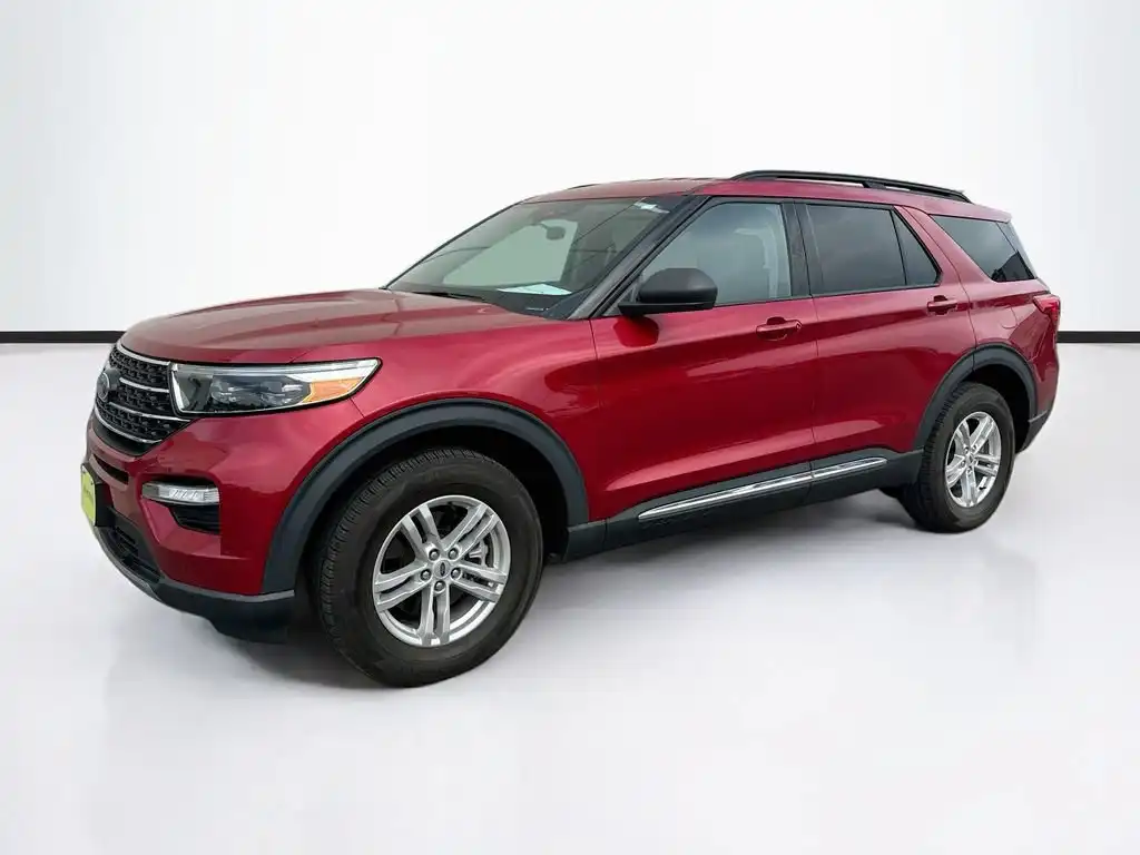 2023 Ford Explorer XLT 4WD's photo