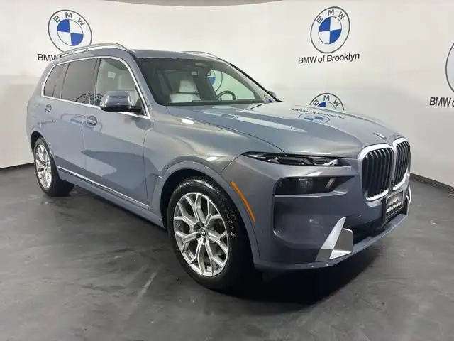 2026 BMW X7 xDrive40i's photo