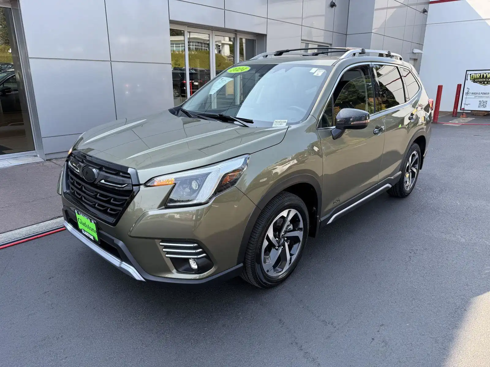 2024 Subaru Forester Touring's photo
