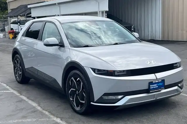 2023 Hyundai Ioniq 5 SE AWD's photo