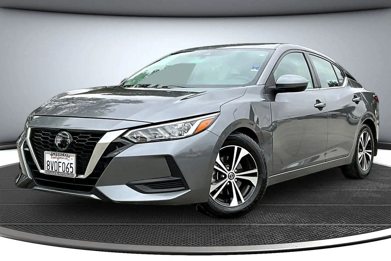 2021 Nissan Sentra SV CVT's photo