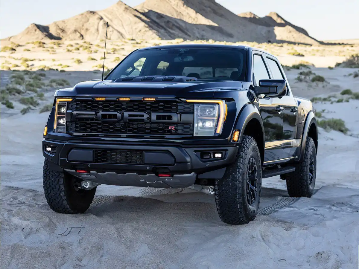 2023 Ford F-150 Raptor 4WD SuperCrew 5-1/2' Box's photo