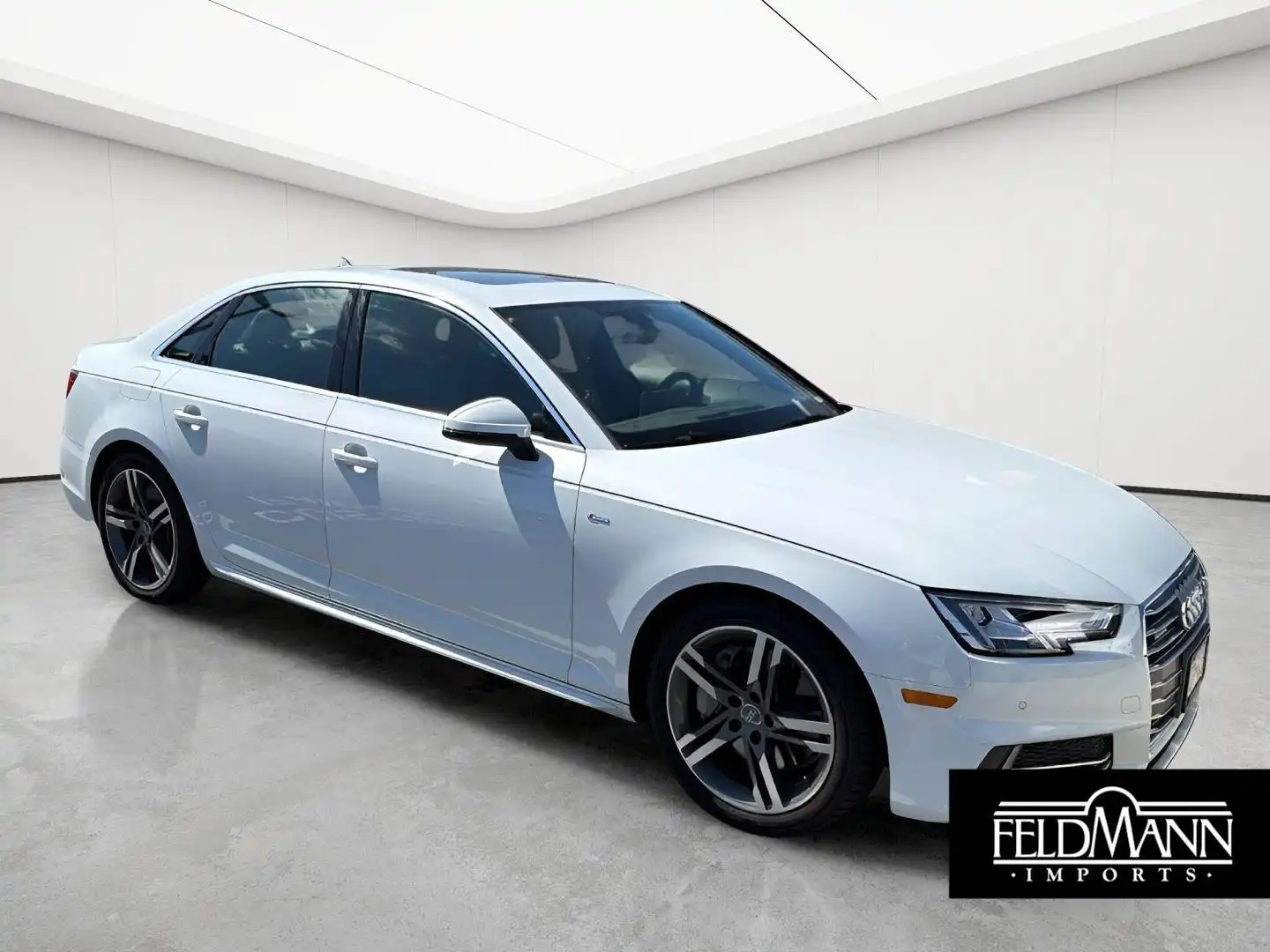 2018 Audi A4 2.0T Premium Plus quattro S tronic's photo