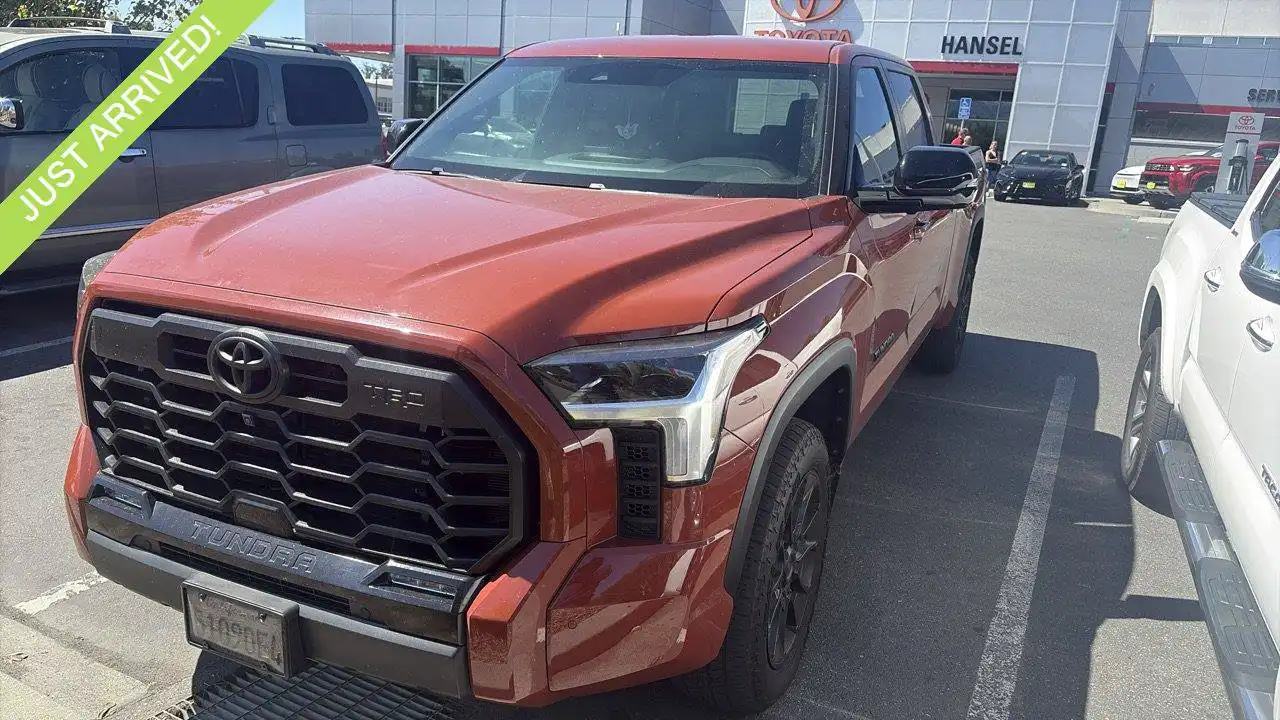 2025 Toyota Tundra Limited 3.4L 4WD CrewMax 6.5' Bed's photo