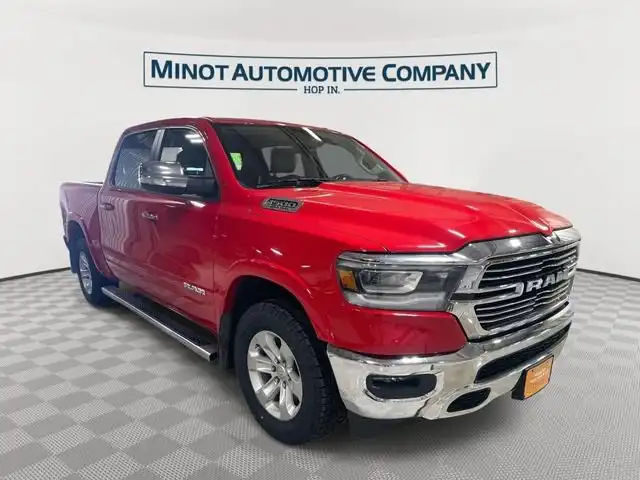 2022 RAM 1500 Laramie 4x4 Crew Cab 5'7's photo
