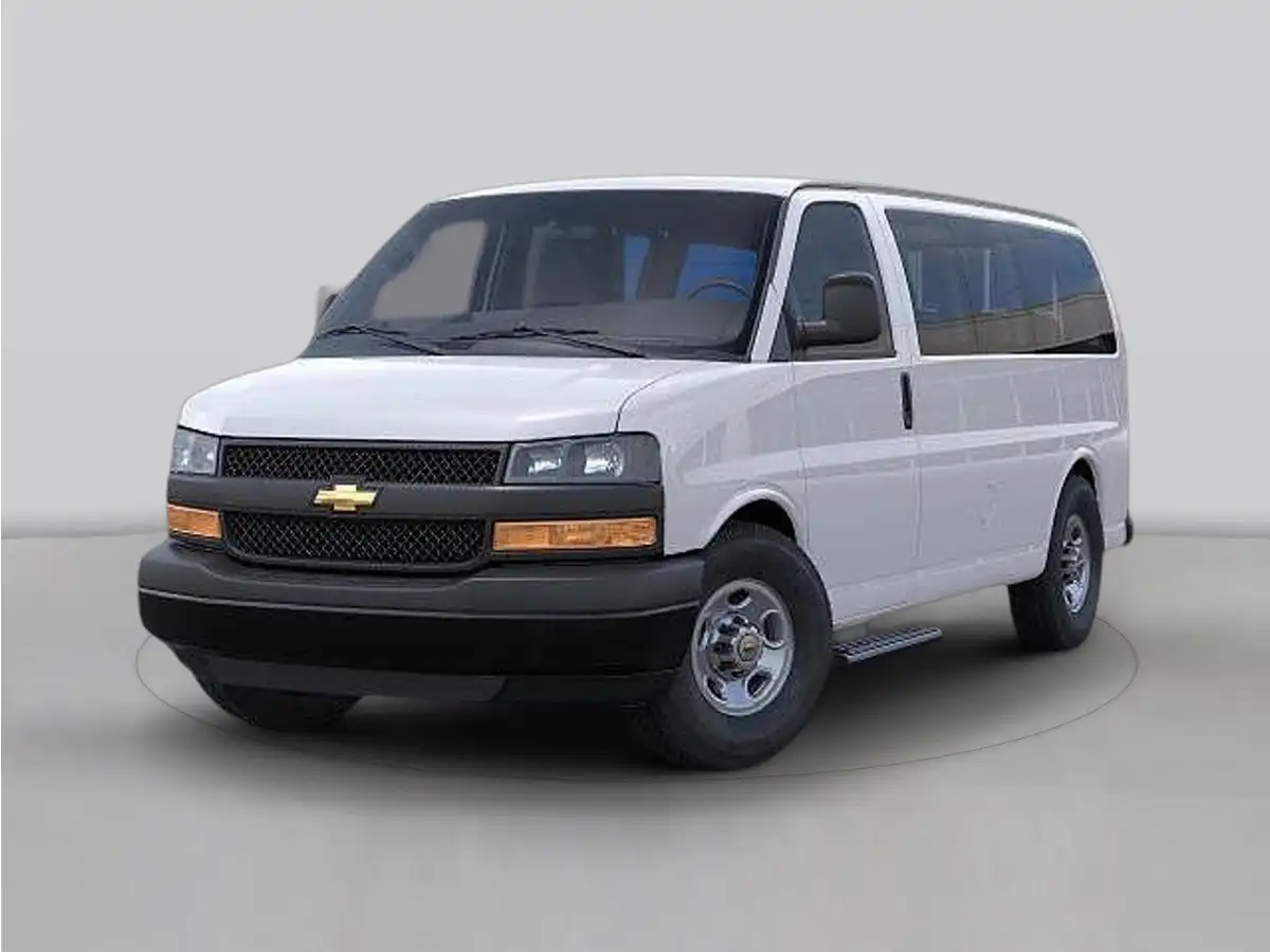 2025 Chevrolet Express 3500 LT Extended's photo