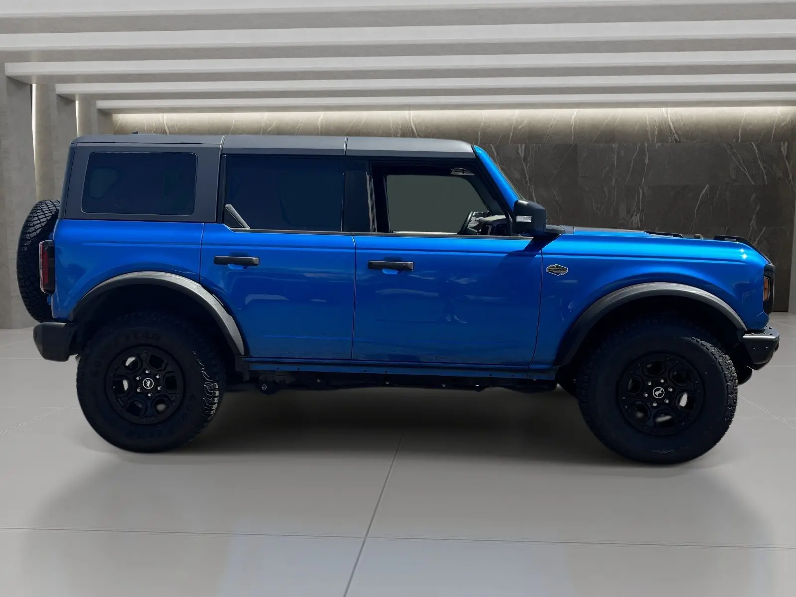 2023 Ford Bronco Wildtrak 4WD photo 5
