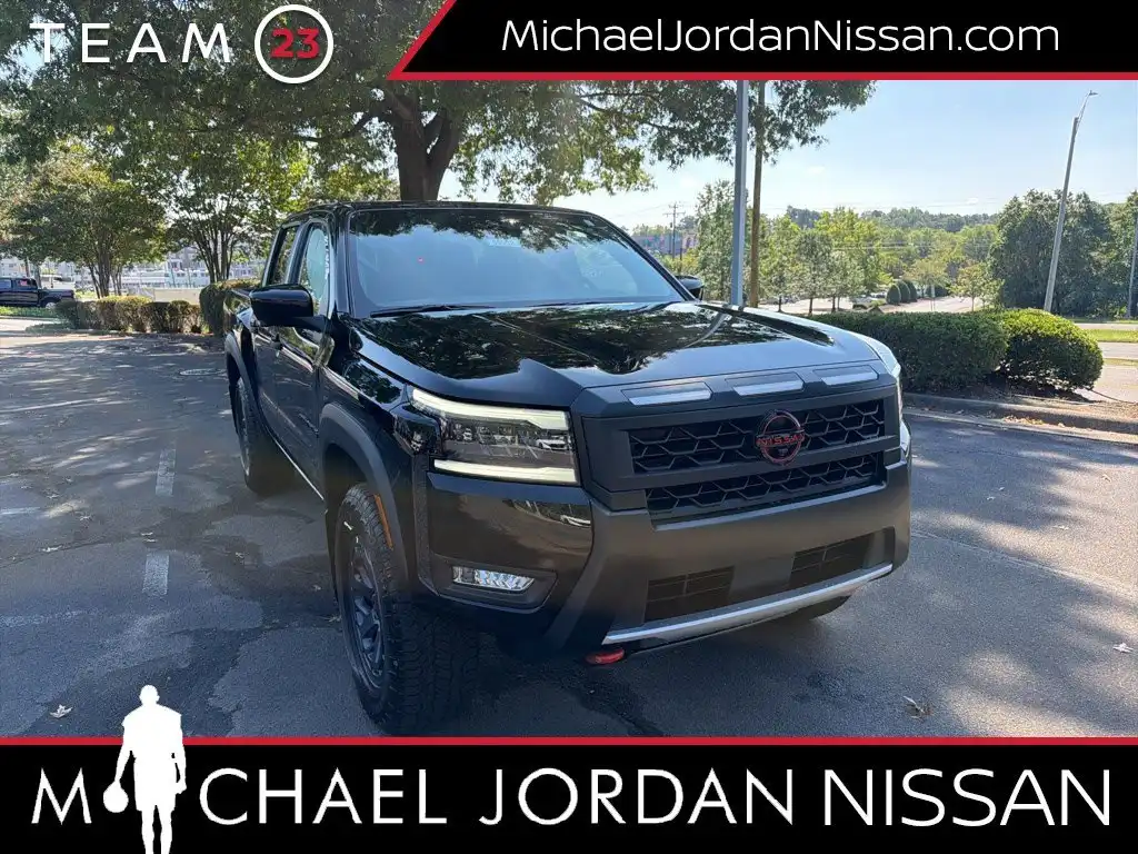 2027 Nissan Frontier PRO-4X Crew Cab 4WD's photo