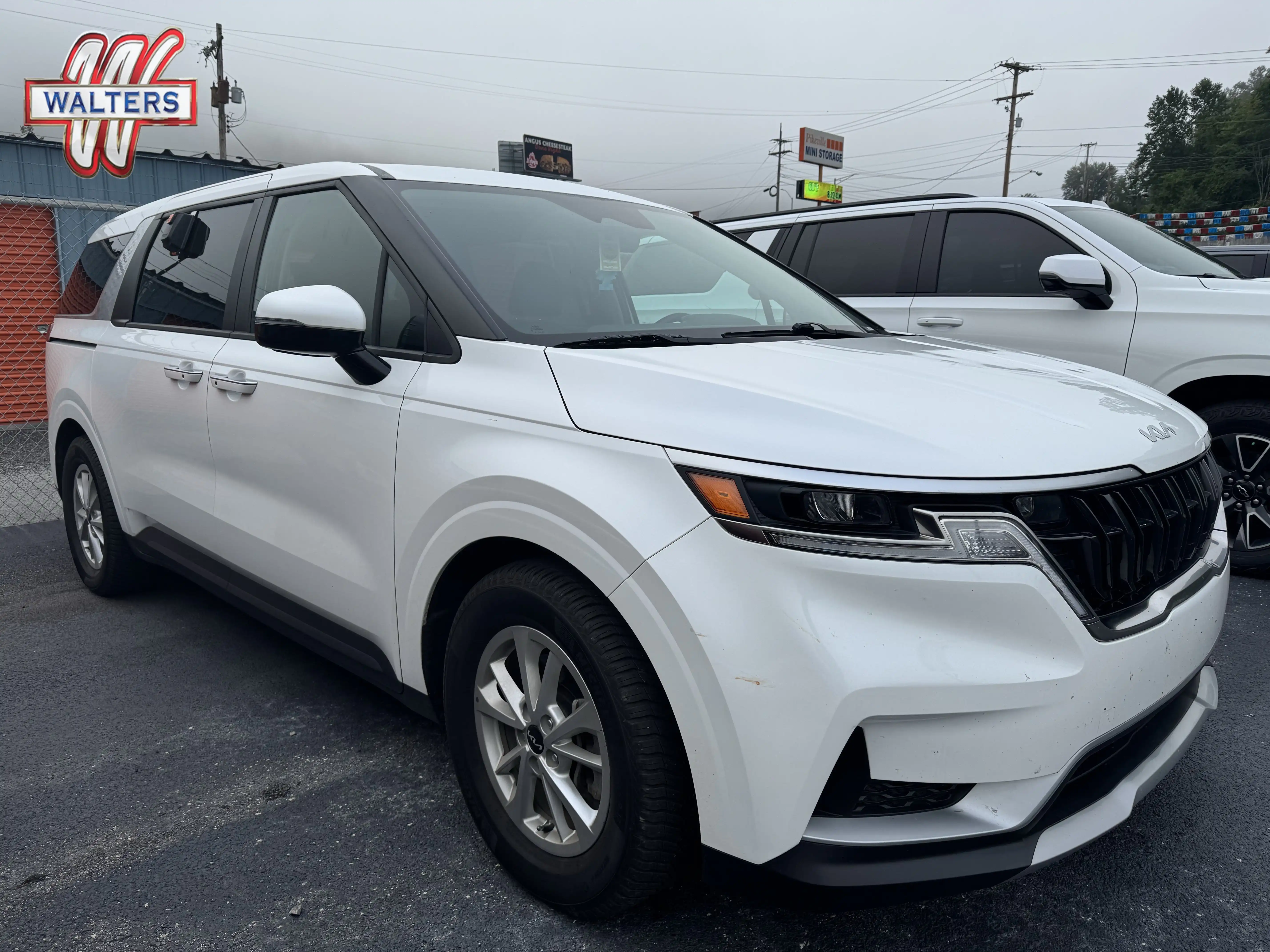2024 Kia Sedona LX Seat Pkg's photo