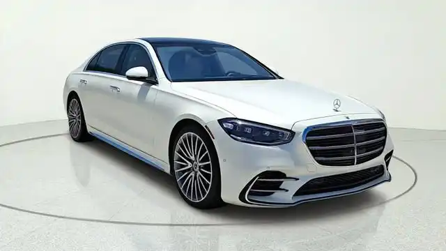 2023 Mercedes-Benz S-Class S580 4MATIC's photo