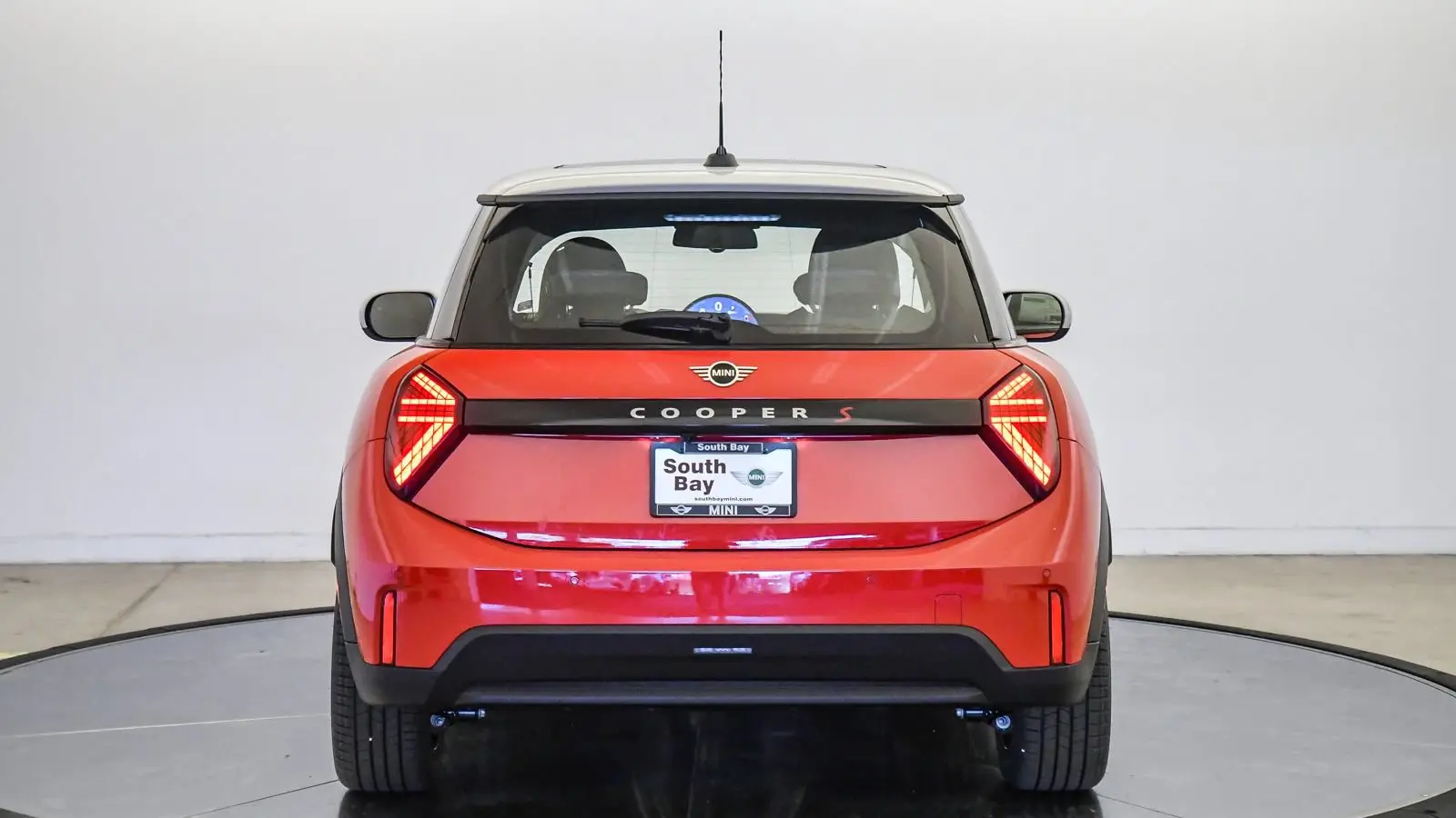 2026 MINI Hardtop Cooper S photo 3
