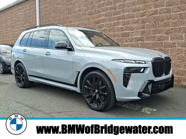 2024 BMW X7 M60i xDrive's photo
