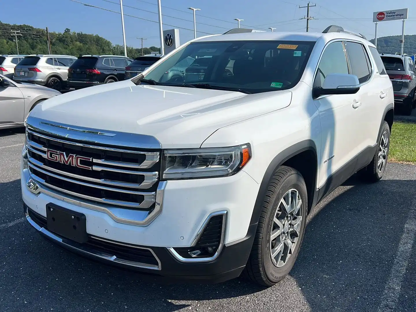 2023 GMC Acadia SLT AWD's photo