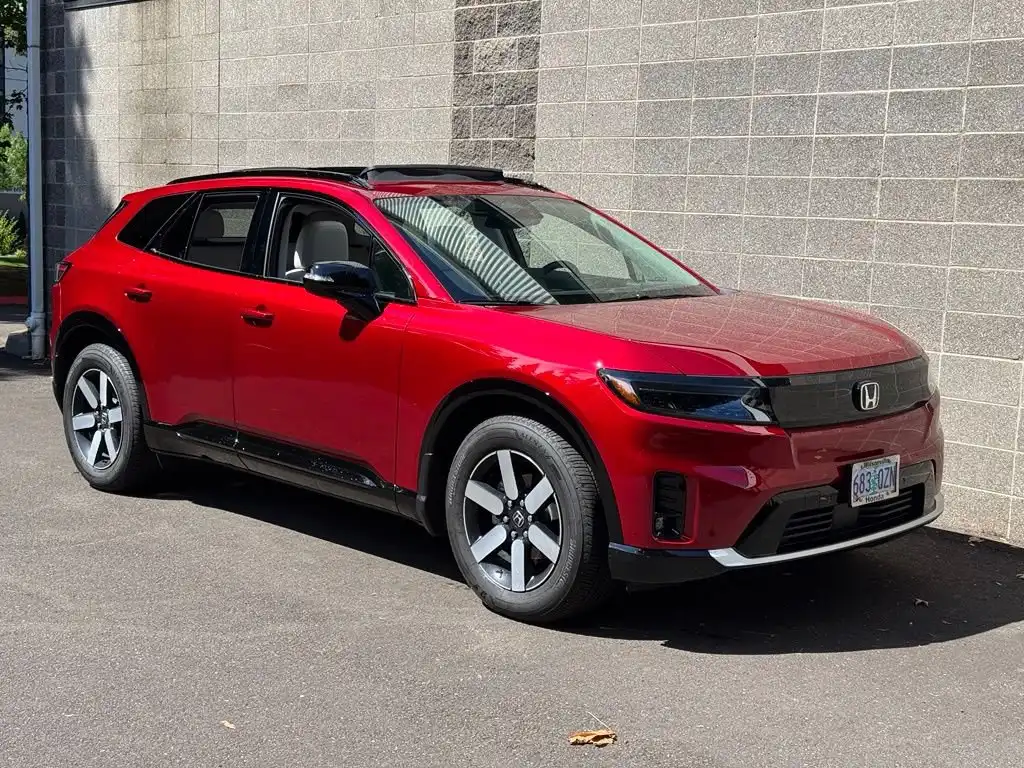 2025 Honda Prologue Touring AWD's photo