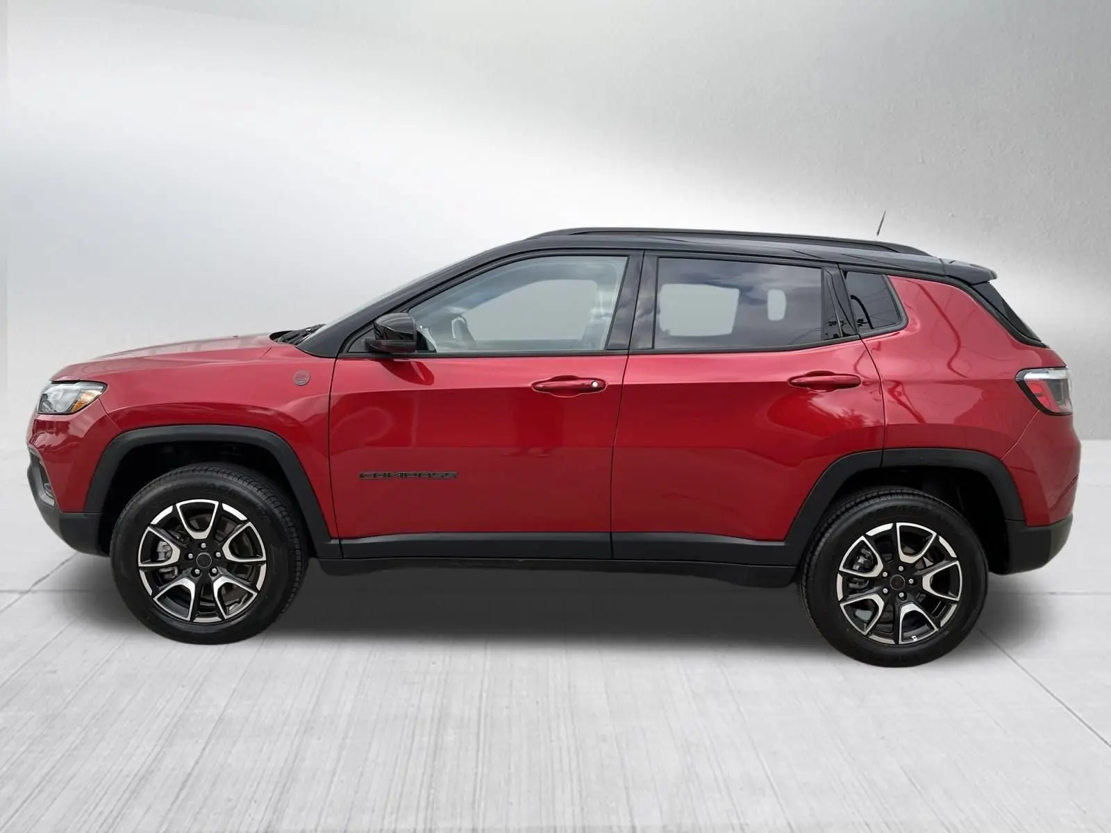 2025 Jeep Compass Trailhawk 4X4 photo 4