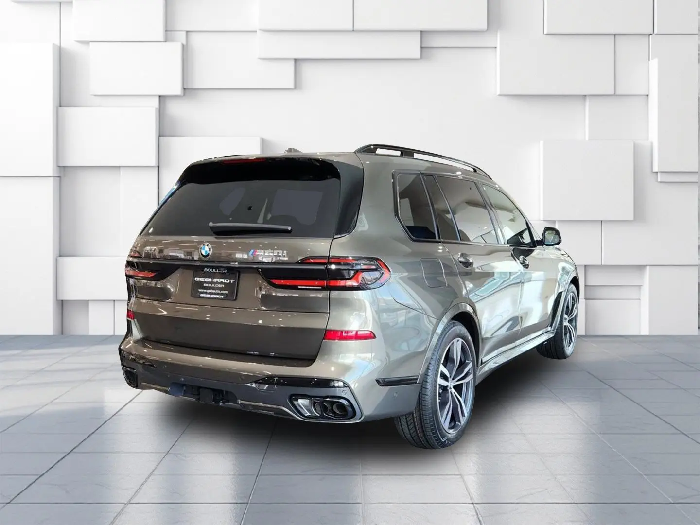 2025 BMW X7 M60i photo 3