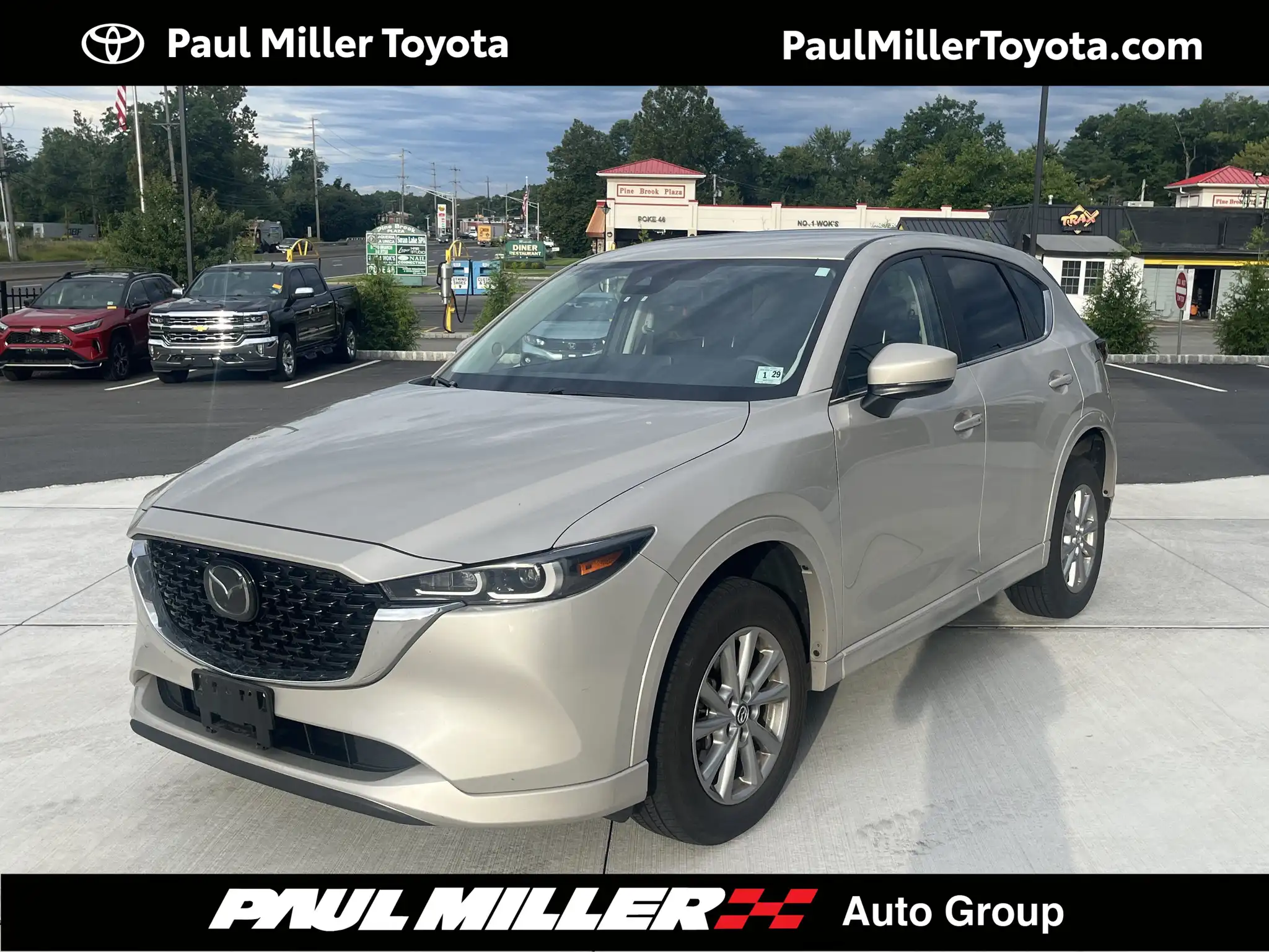 2024 Mazda CX-5 Select AWD Auto Package S's photo
