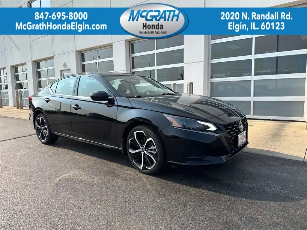 2023 Nissan Altima 2.5 SR AWD's photo