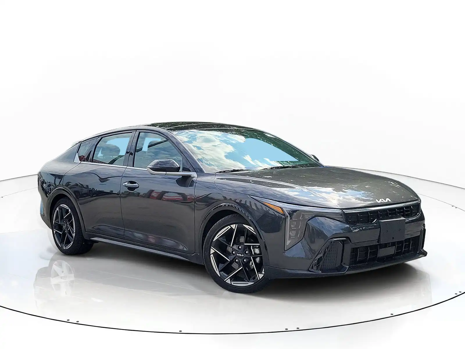 2025 Kia K4 GT-Line Auto's photo