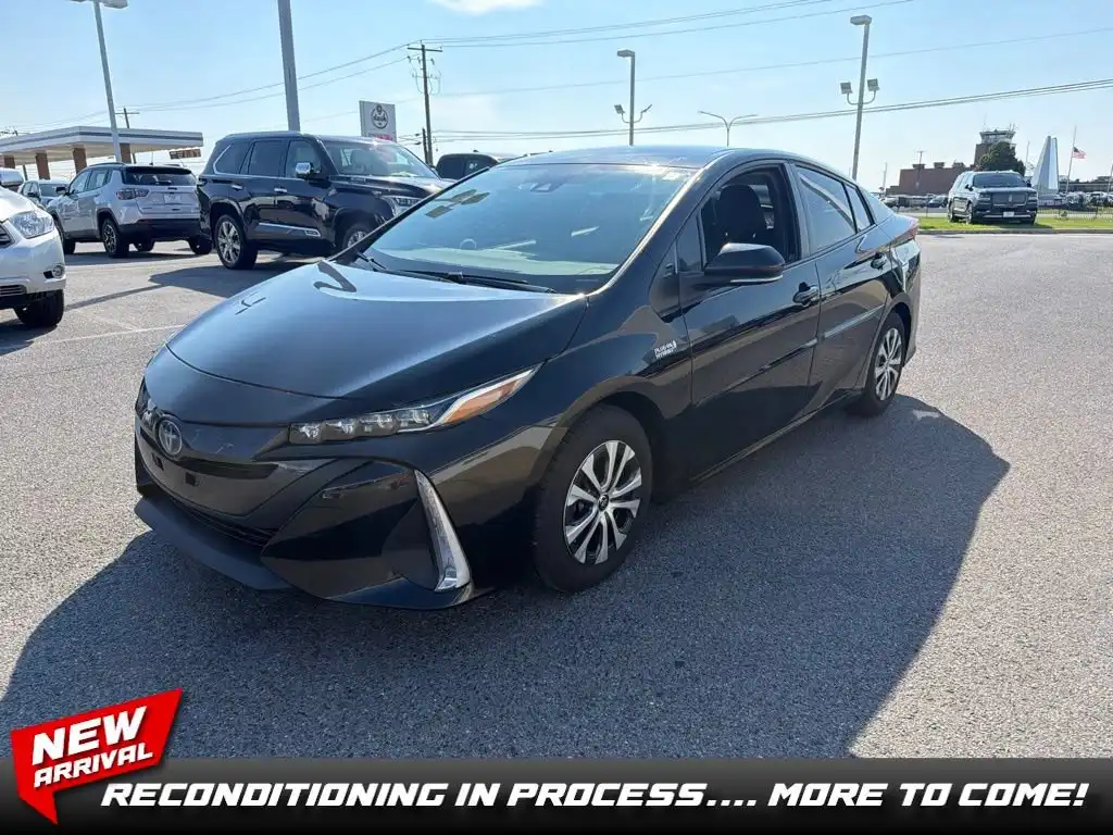 2021 Toyota Prius Prime XLE's photo